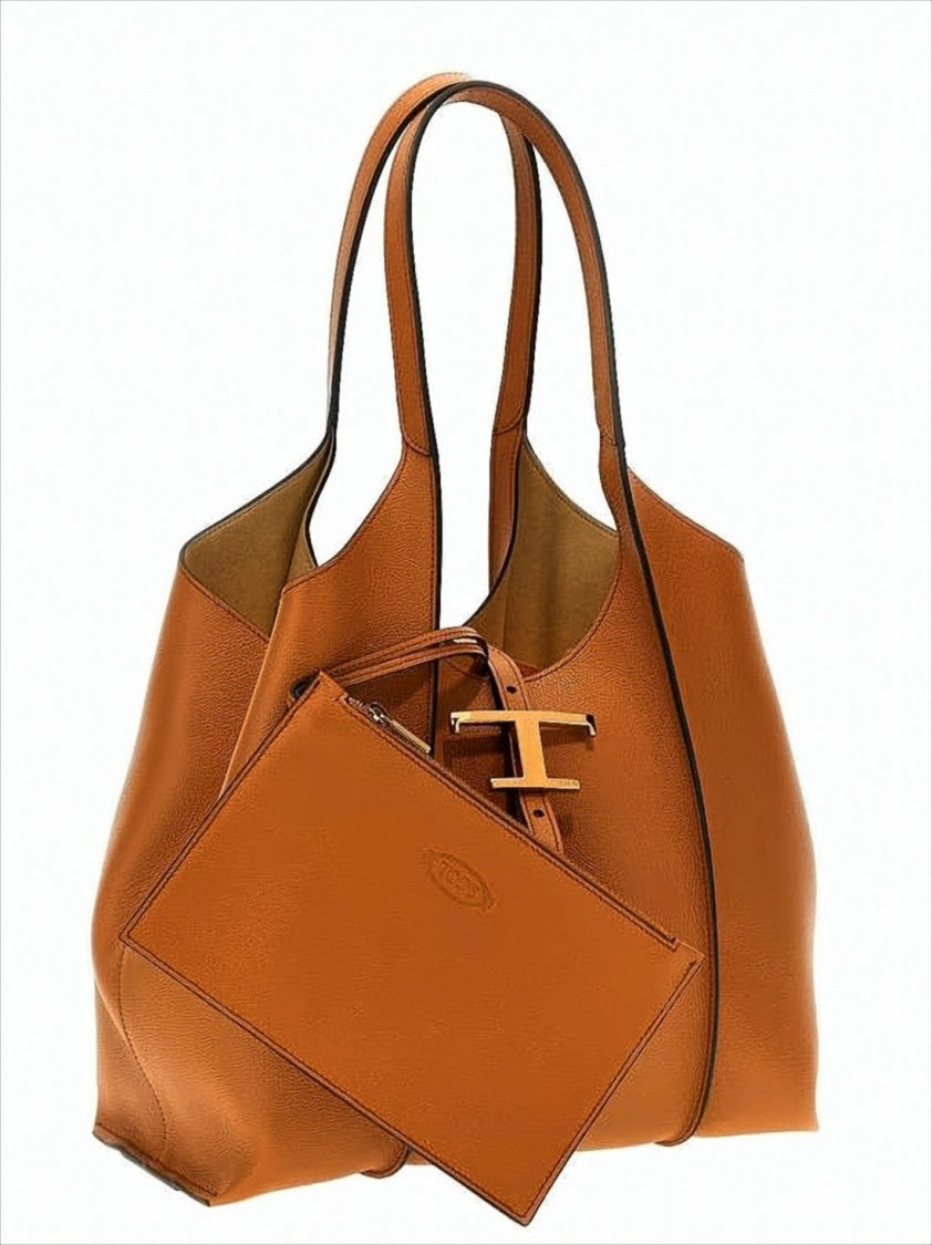 Tod's Structured Leather Shoulder Bag With Gold-Tone Buckle