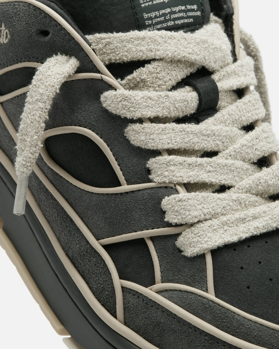 Axel Arigato Area Lo Sneakers In Black/Light Beige