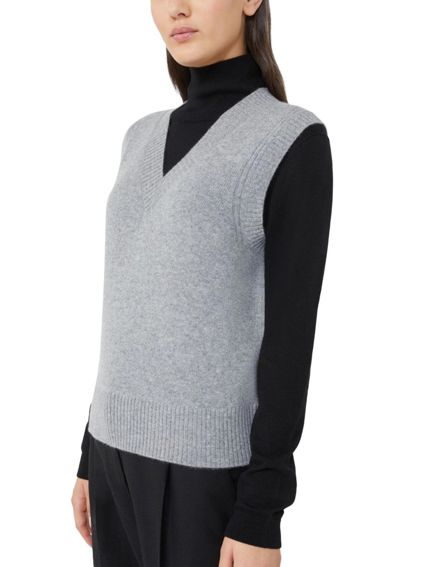 Max Mara Soft Cashmere Sweater With Classic Design