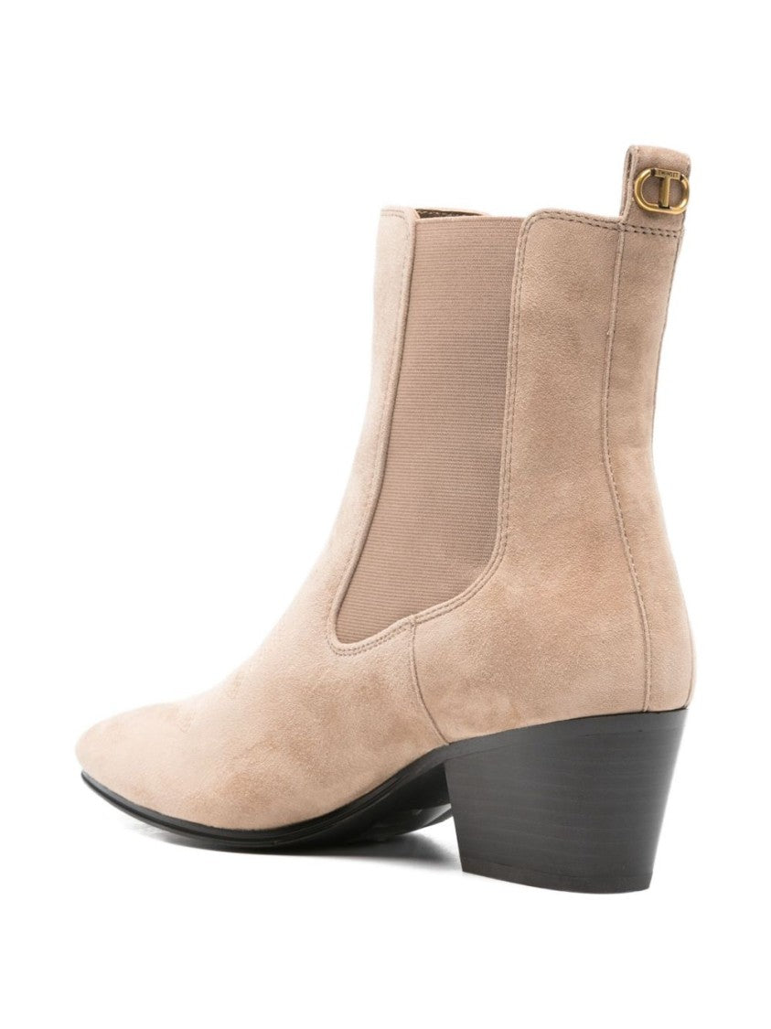 Twin-Set Pointed Toe Black Boots With Moderate Heel And Smooth Finish
