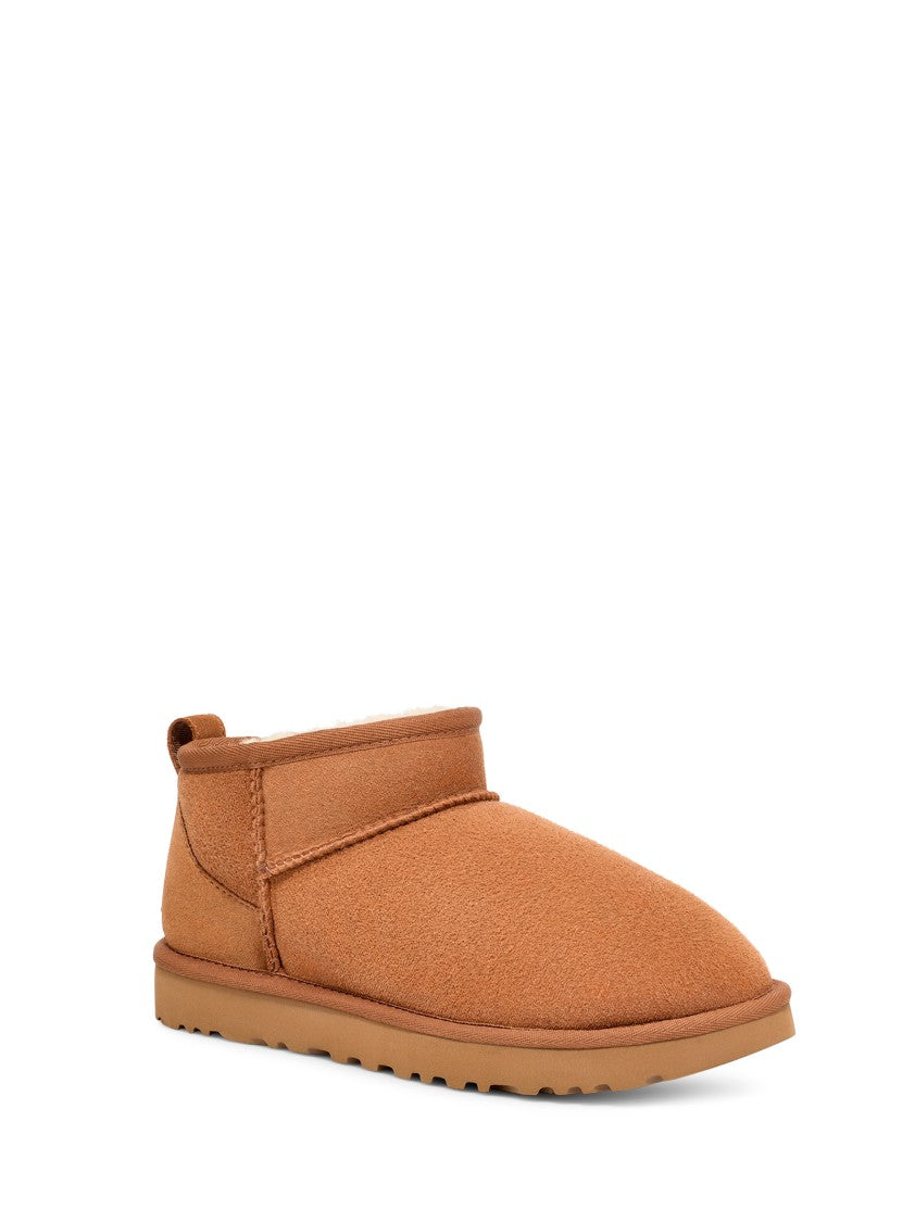 Ugg Ankle Boots With Asymmetrical Top Edge And Overlock Stitching