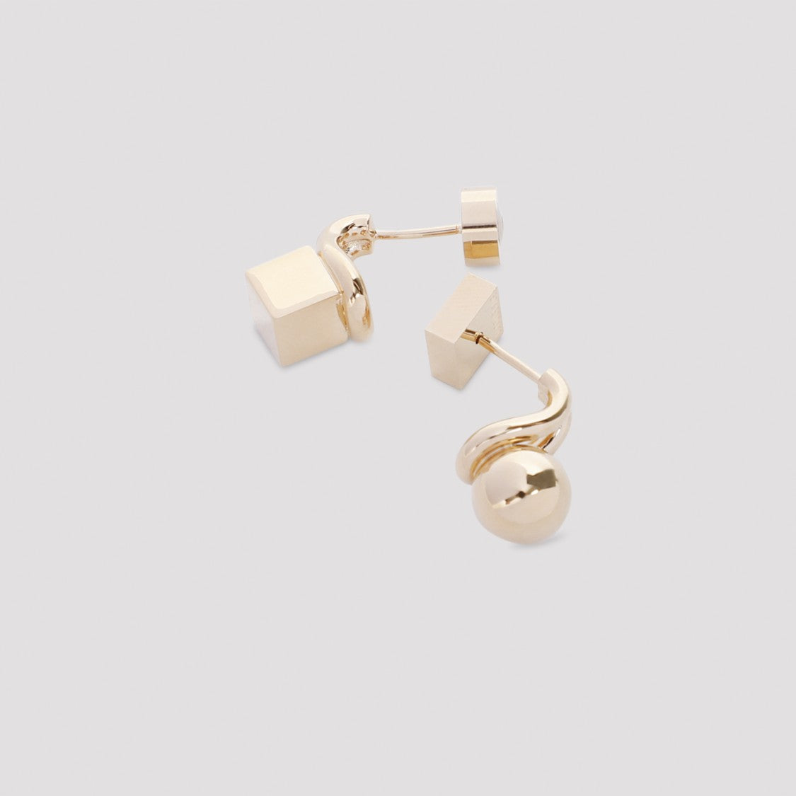 Jacquemus Les Puces Nodo Earrings