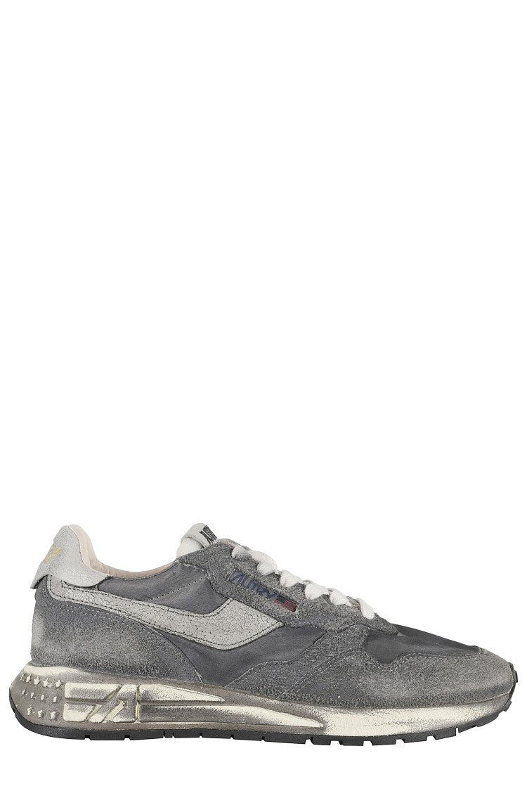 Autry Reelwind Supervintage Low Sneakers With Vintage Effect