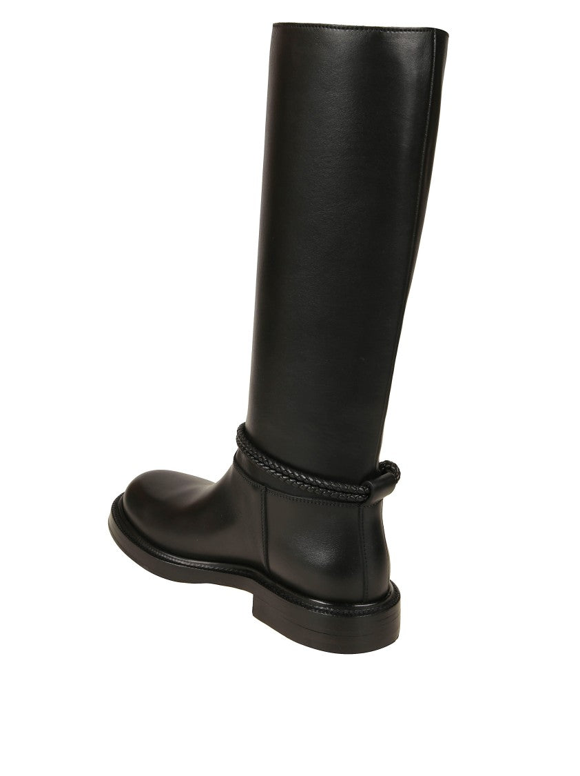 Bottega Veneta Minimalist Black Boots With Rounded Toe