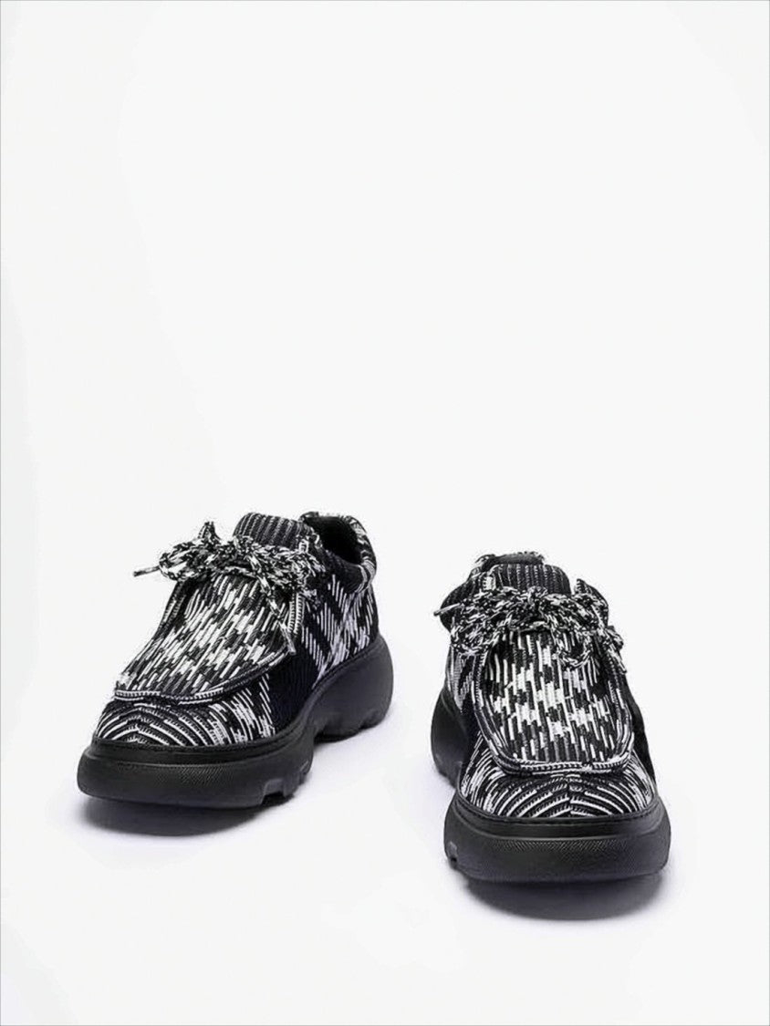 Burberry Textured Black And White Patterned Sneakers