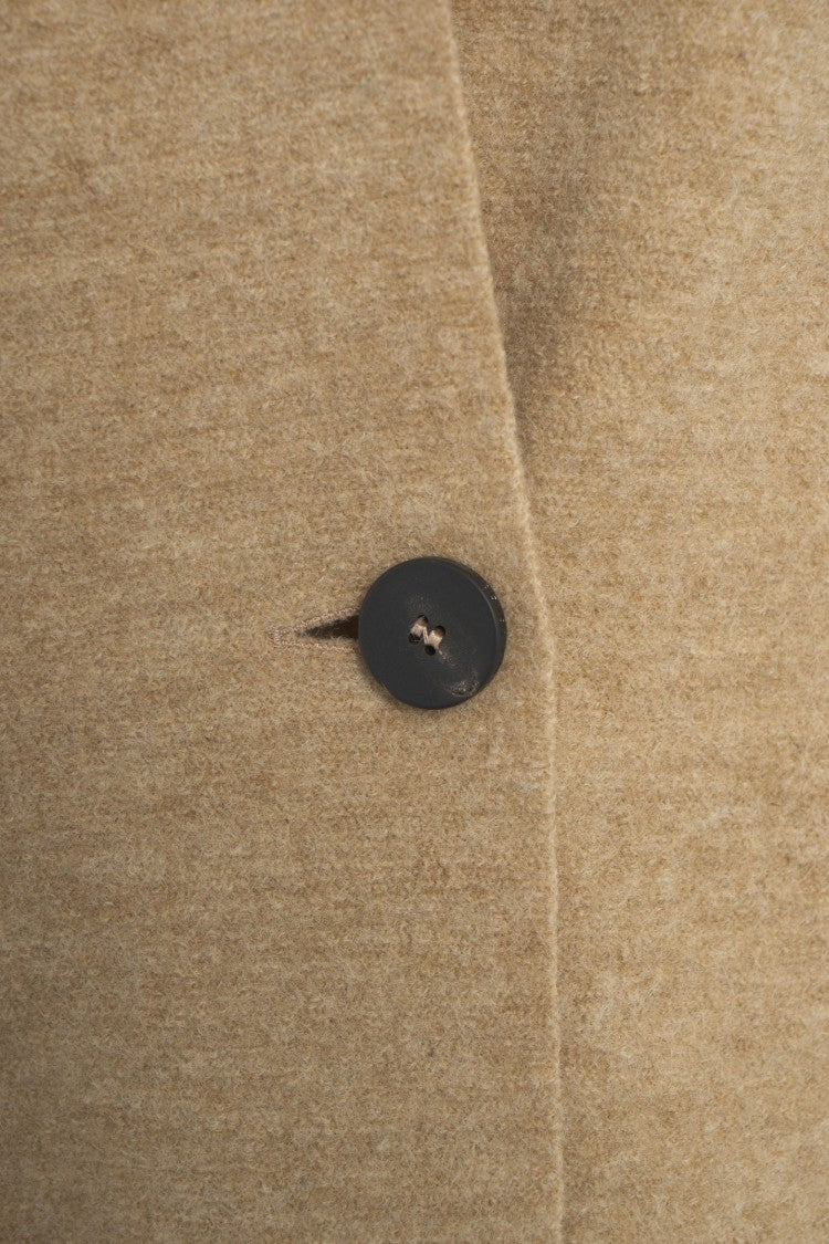 Harris Wharf London Beige Oversized Coat With Refined Collar And Raglan Sleeves