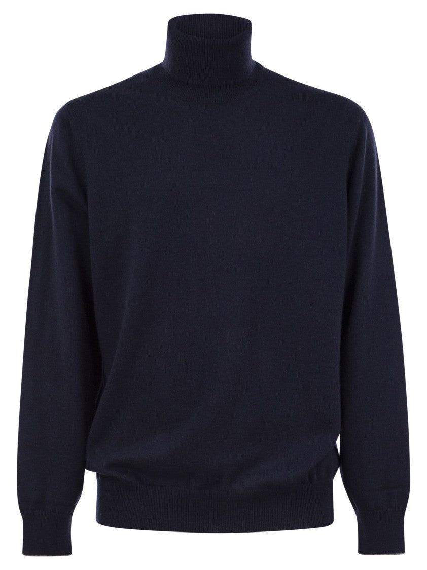 Brunello Cucinelli Refined Black Cashmere Turtleneck Sweater