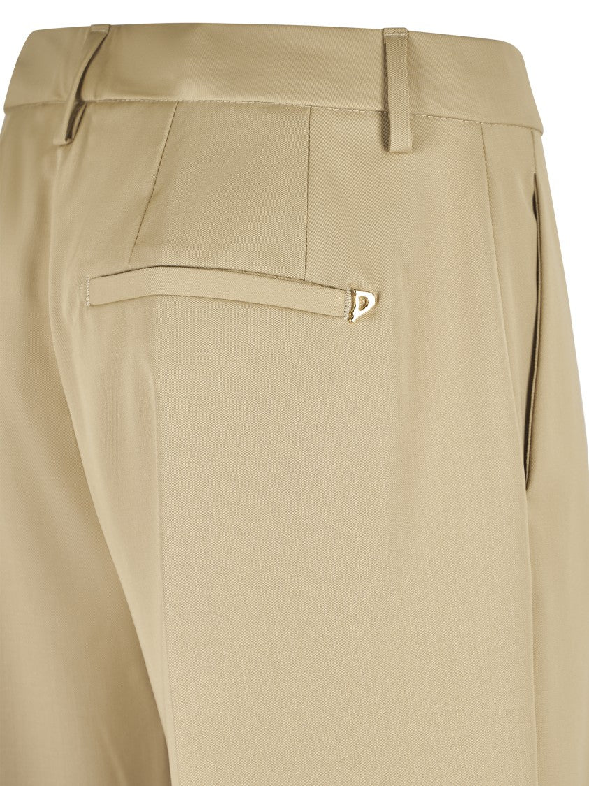 Dondup Tailored Wide-Leg Shorts With Smooth Finish