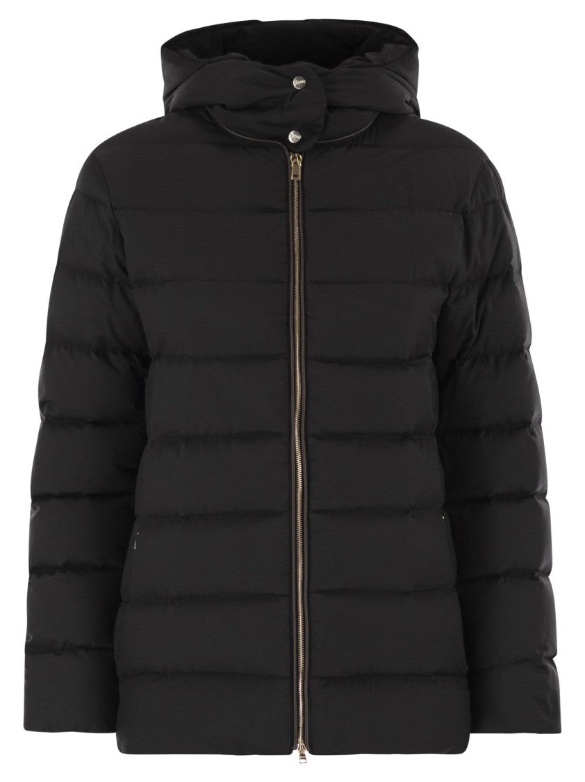 Herno Medium Down Jacket With Hood