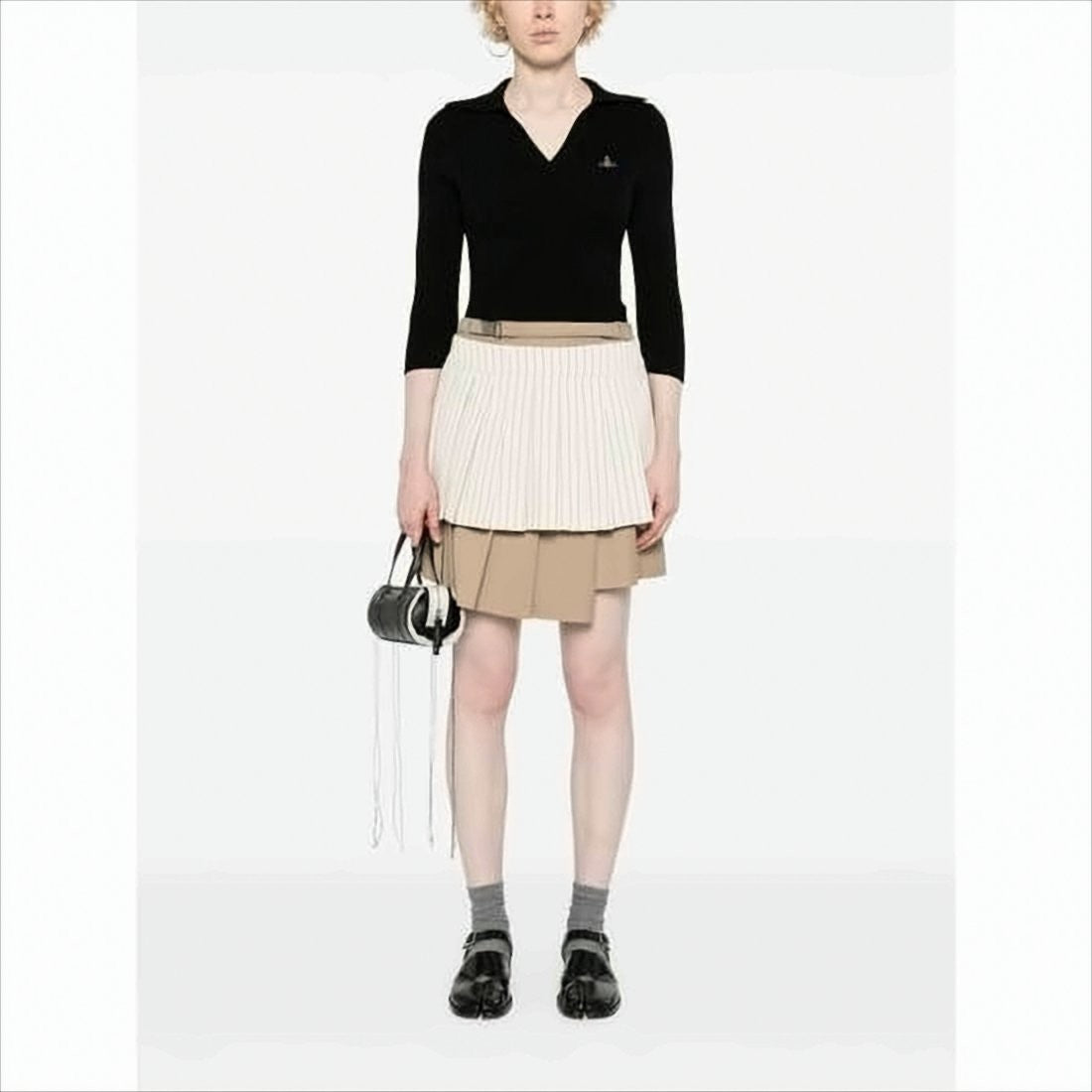 Vivienne Westwood Fitted Deep V-Neck Sweater With Ribbed Texture