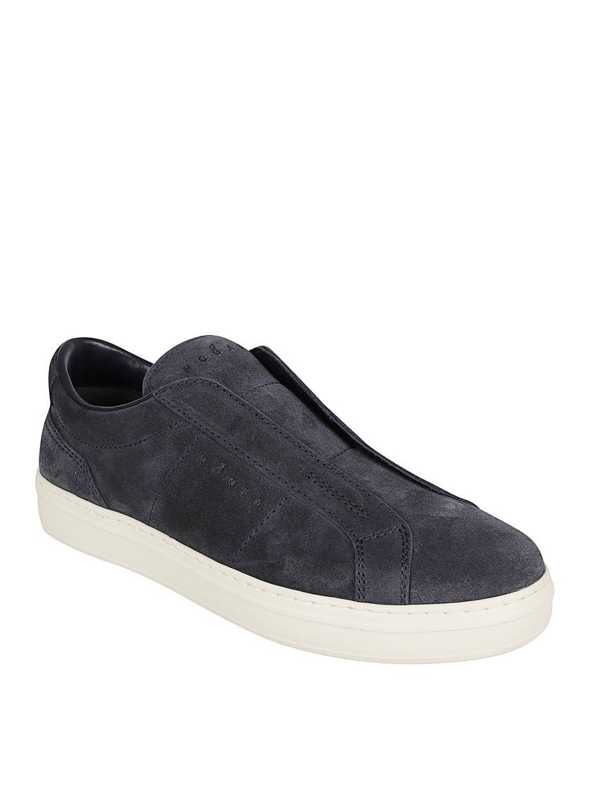 Hogan Suede Sneakers With Nostalgic '80S Basketball Aesthetic