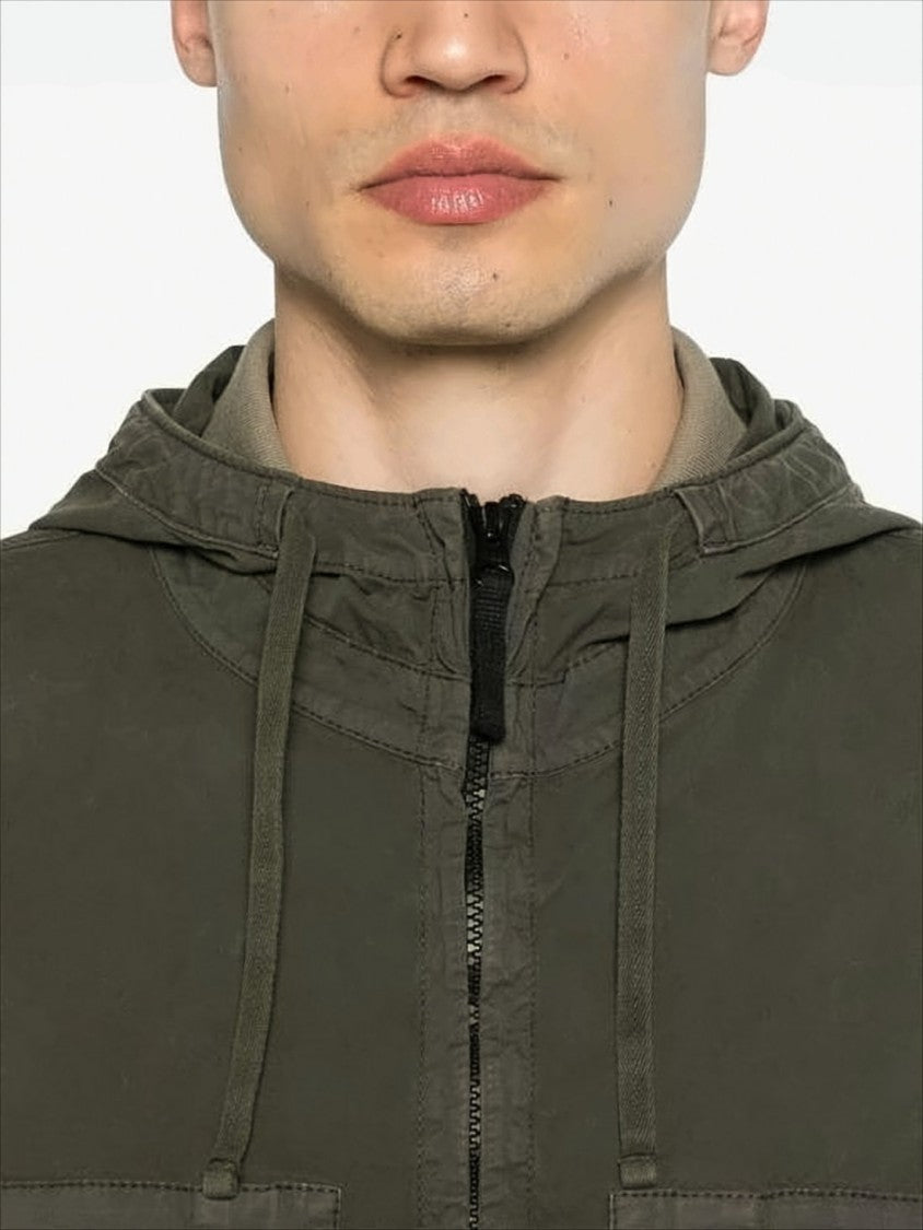 Stone Island Relaxed-Fit Green Jacket With Adjustable Drawstrings