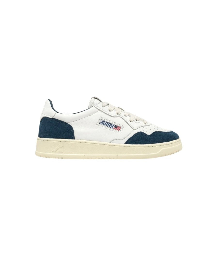 Autry Medalist Low Sneakers In White Leather