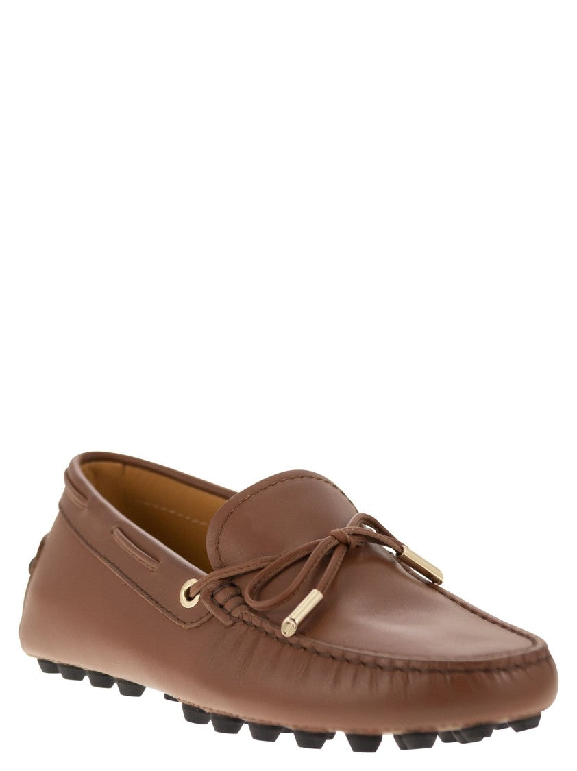 Tod's Bubble Leather Grommet With Loop Lace