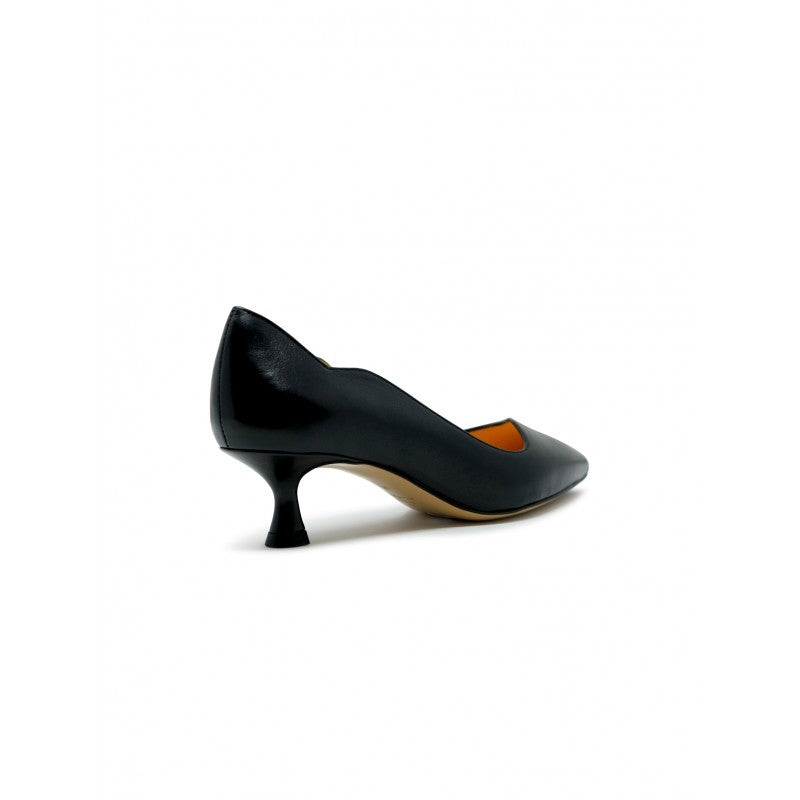 Mara Bini W231003 Naomi Black Leather Pumps