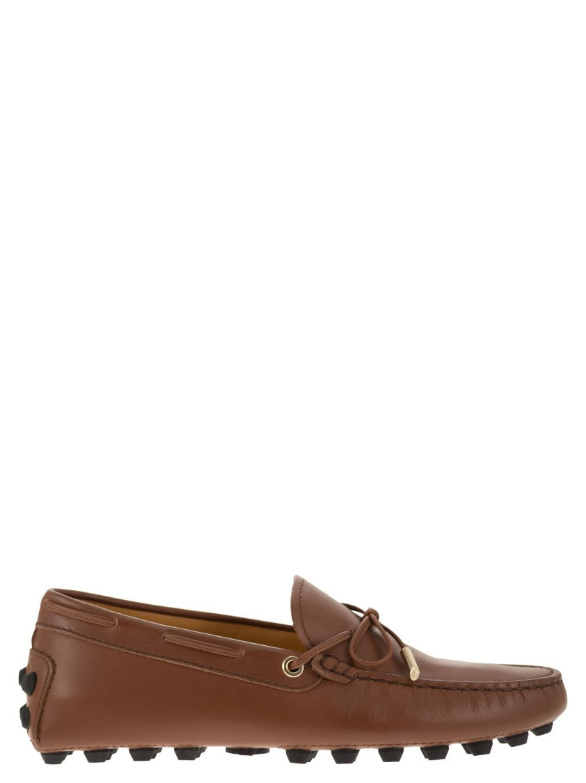 Tod's Bubble Leather Grommet With Loop Lace