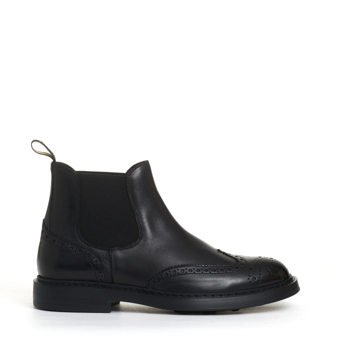 Doucal's Beatles Black Leather Punctures Extralight Bottom