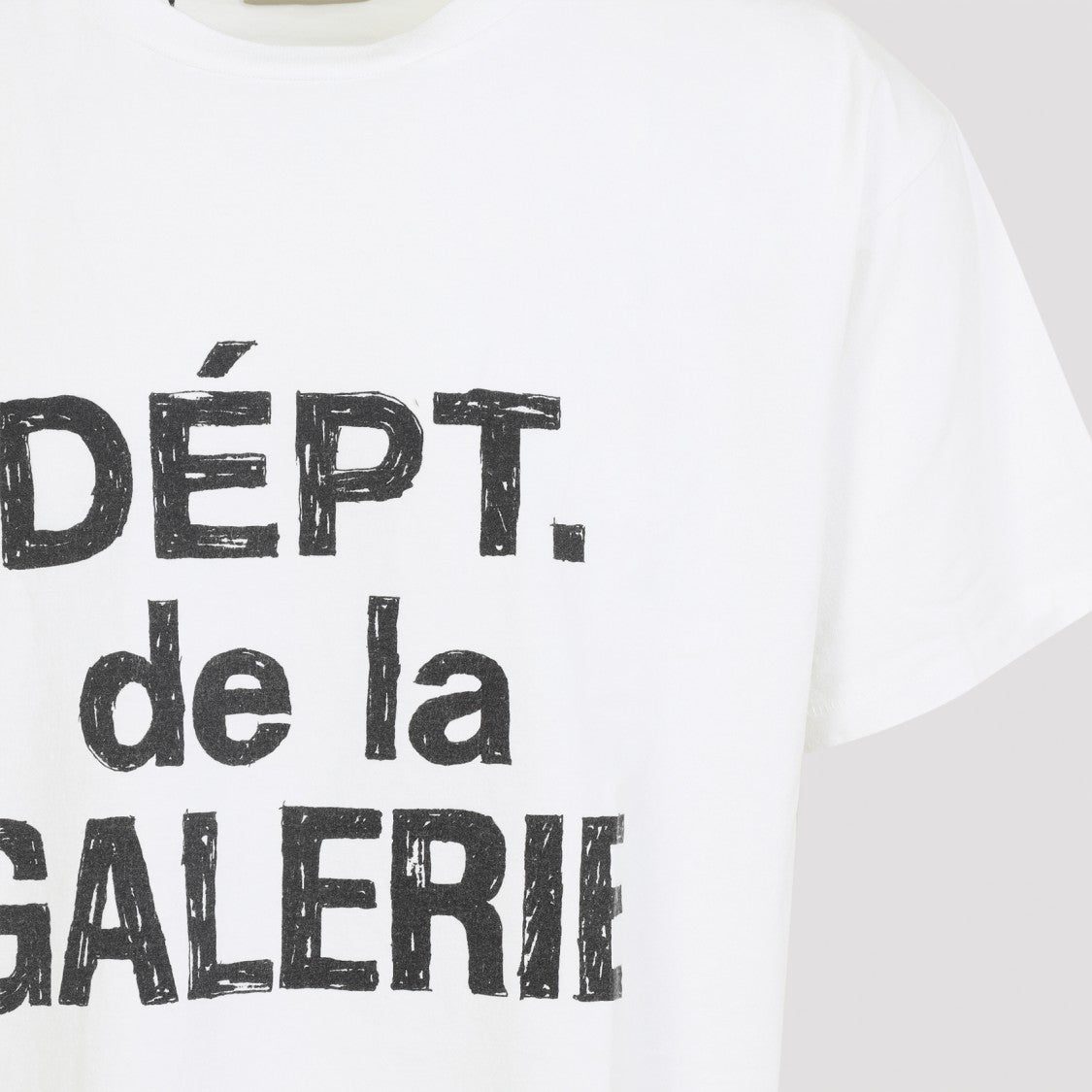 Gallery Dept. Classic Fit T-Shirt With Artistic Graphic Detailing
