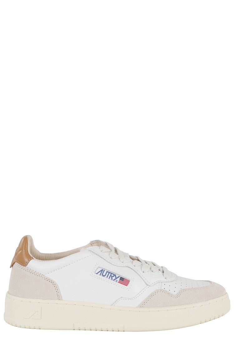 Autry Low-Top Sneakers With Suede Inserts And Contrasting Heel