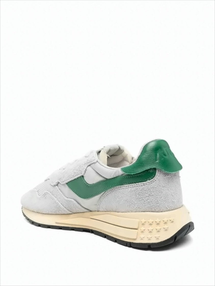 Autry Low-Top Light Grey Sneakers With Retro Accents