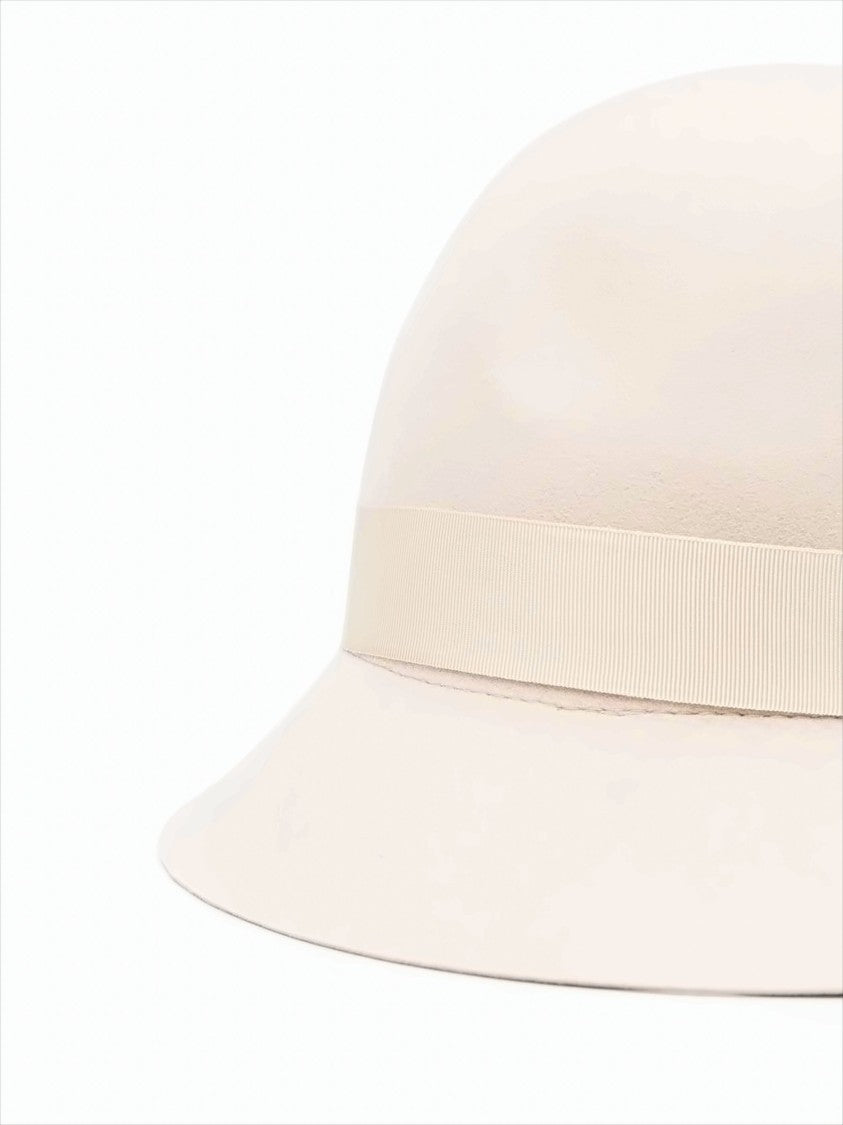 Helen Kaminski Elegant Ecru Merino Wool Cloche Hat