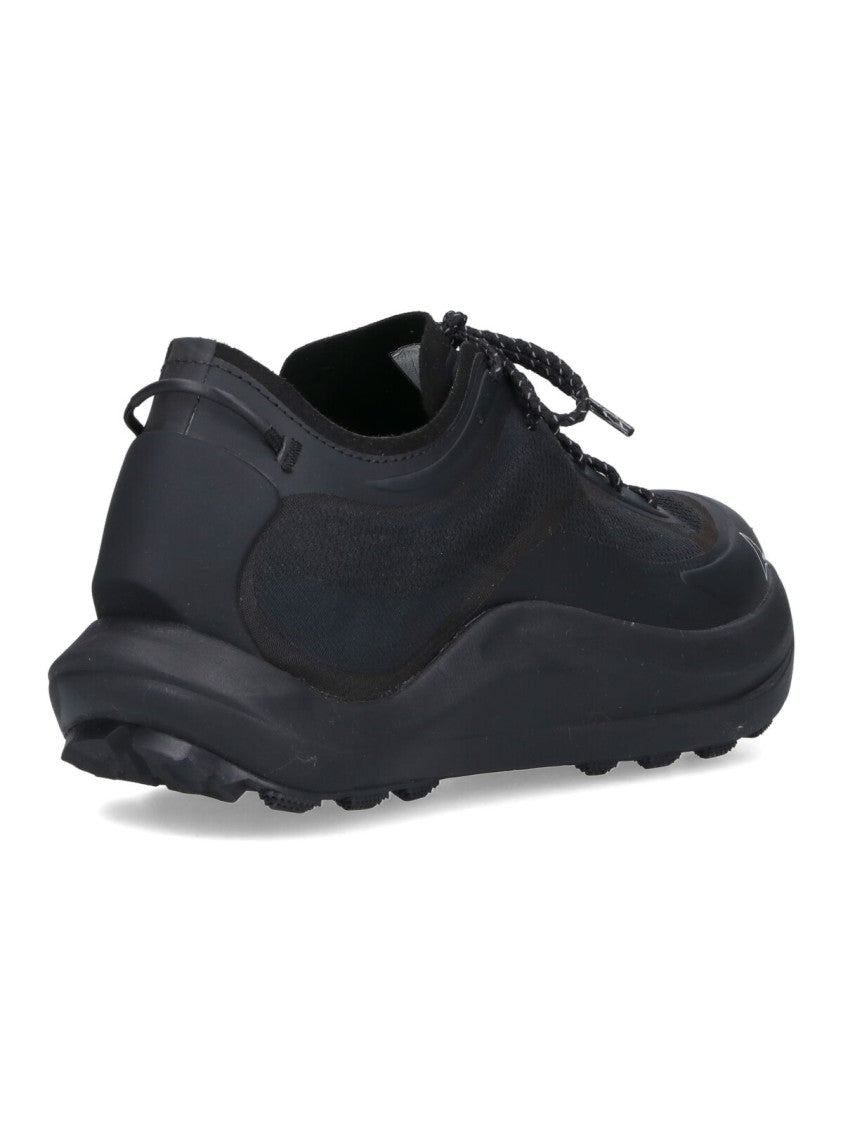 Roa "Sella" Sneakers – Black
