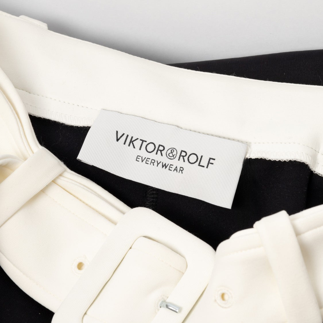 Viktor & Rolf Fitted Black Flared Pants With Contrasting Belt