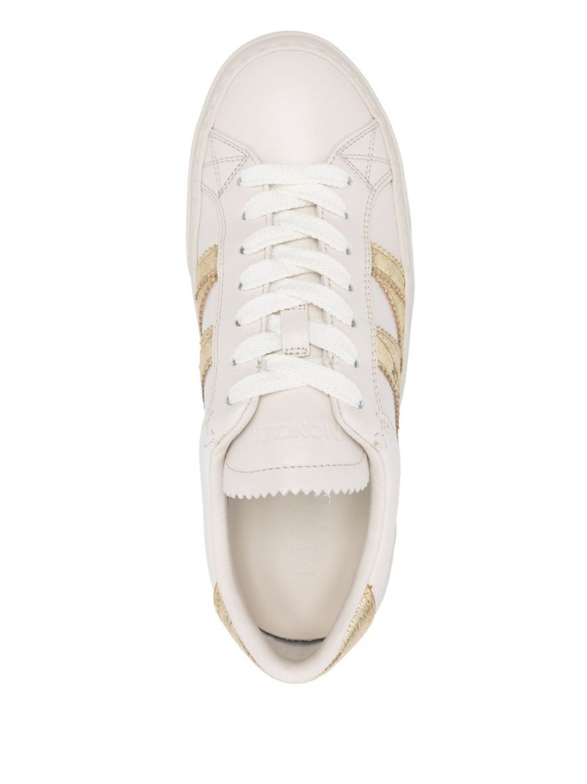 Moncler Low-Top White Sneakers With Metallic Stripes And Textured Heel