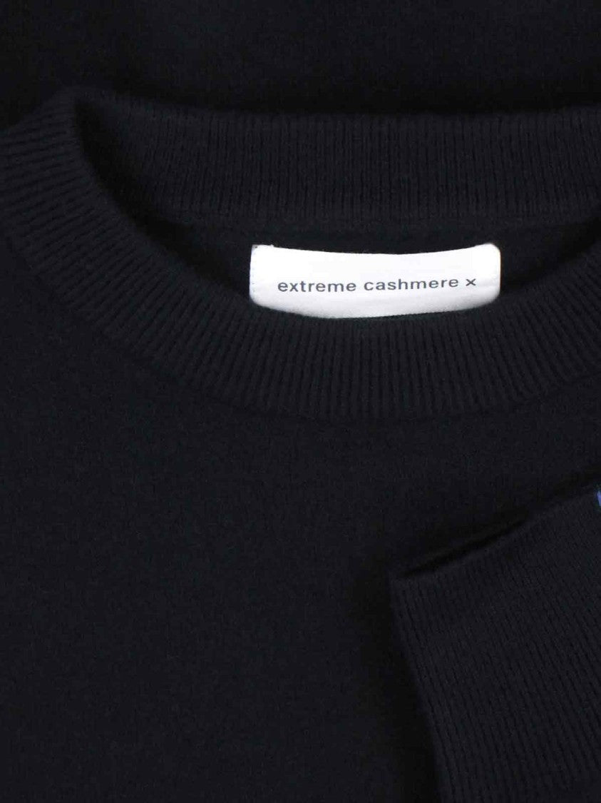 Extreme Cashmere Oversize Sweater – Black