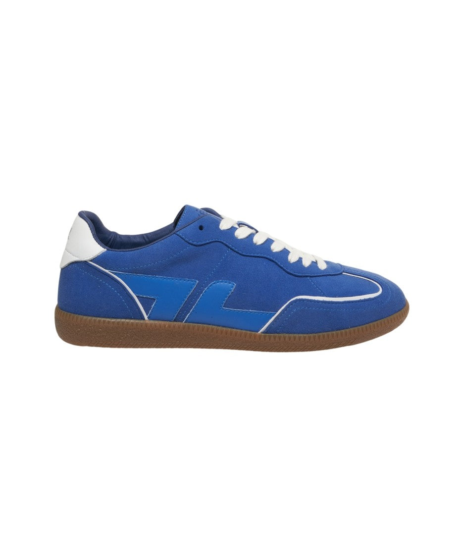 Zeta Delta' Sneakers