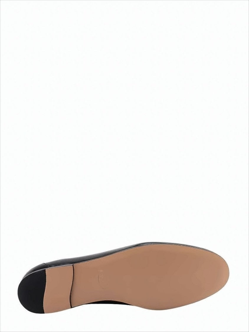Tod's Sleek Black Leather Loafers With Gold-Tone Embellishment