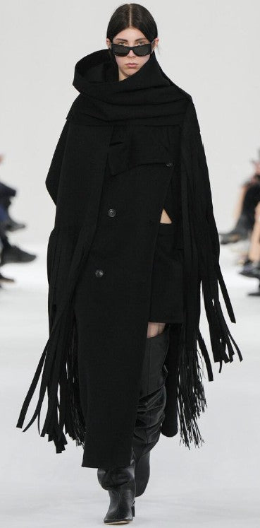 Sportmax Double-Breasted Black Long Coat With Tailored Waist And Wide Collar