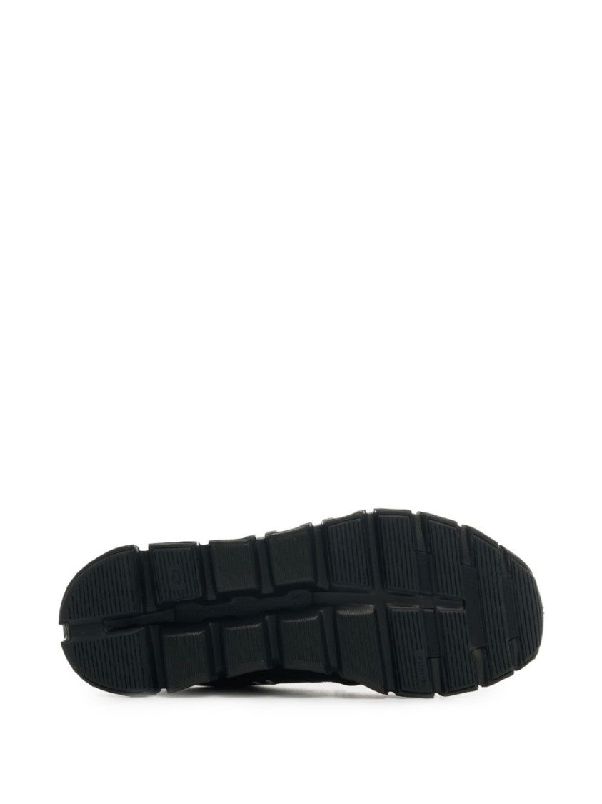 On Breathable Black Sneakers With Aesthetic