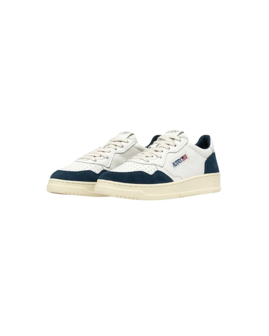 Autry Medalist Low Sneakers In White Leather