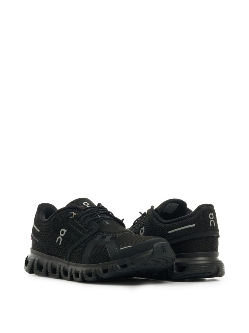 On Breathable Black Sneakers With Aesthetic