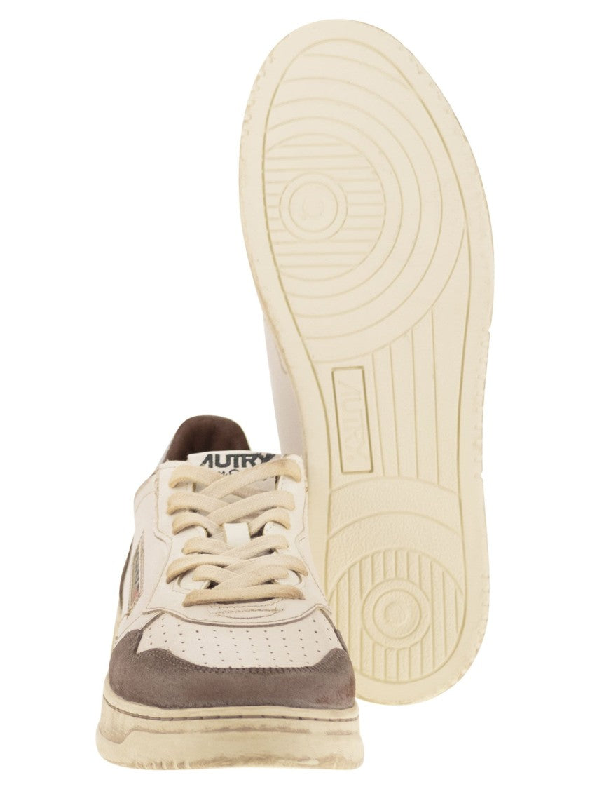 Autry Super Vintage - Leather Sneakers