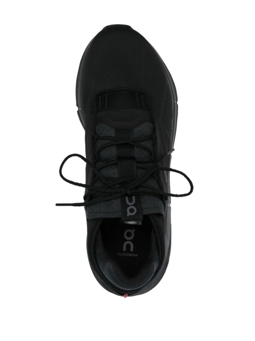 On Running Streamlined Minimalist Sneakers With Visible Cushioning Pods