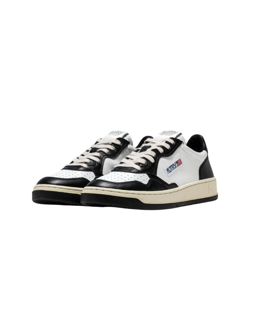 Autry Sneakers Medalist Low Bicolor In Pelle Bianca/Nera