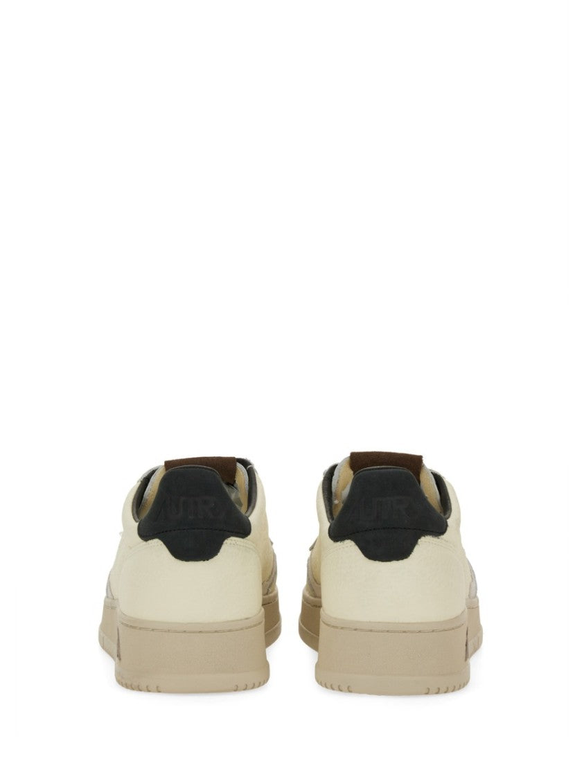 Autry "Medalist" Low Sneaker