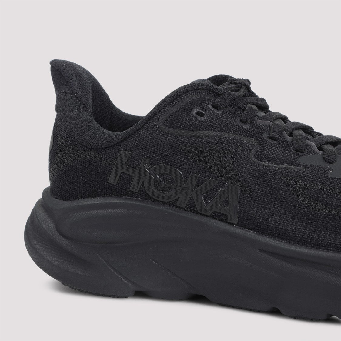 Hoka Black Clifton 10 Sneakers