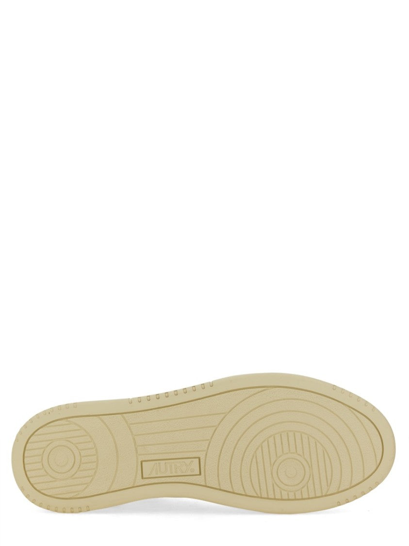 Autry "Medalist" Low Sneaker
