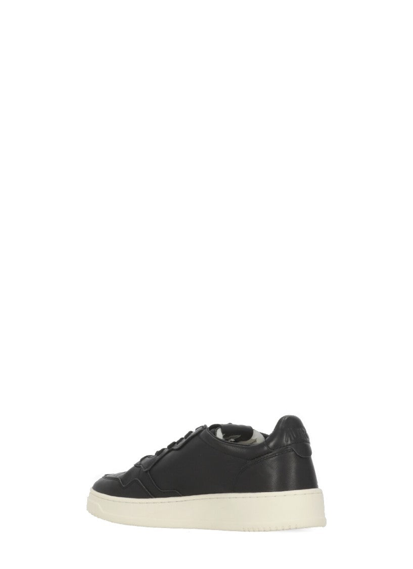 Autry Medalist Leather Sneakers