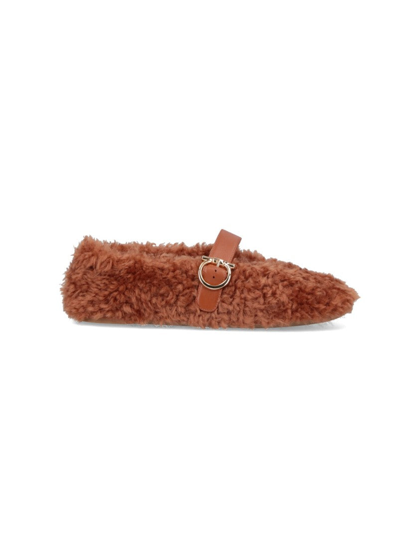 Ferragamo Rounded Toe Flat Shoes With Low-Profile Sole