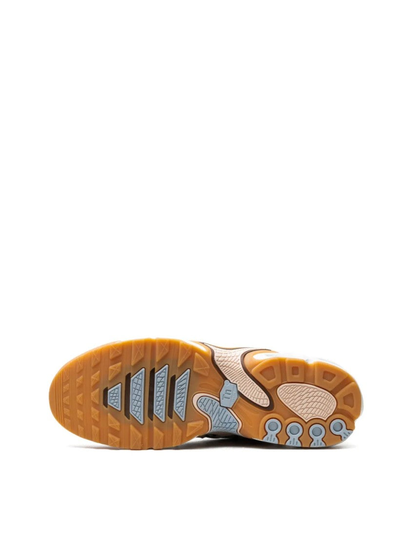 Nike Air Max Plus Drift Sneakers