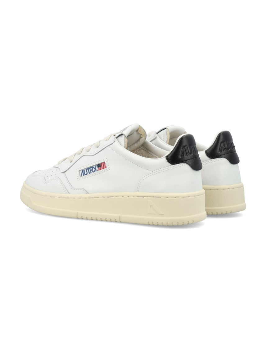 Autry Medalist Low-Top Sneakers
