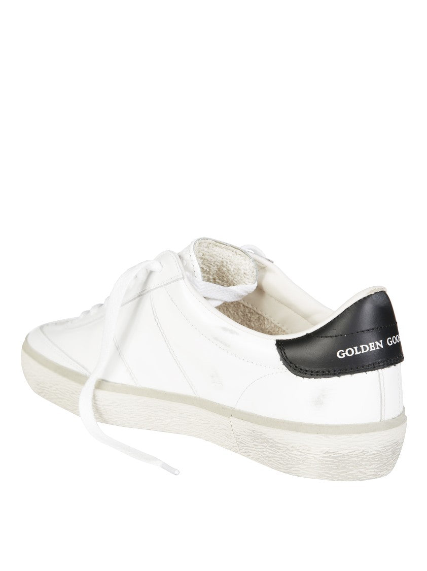 Golden Goose Low-Top Sneakers With Contrasting Heel Detail