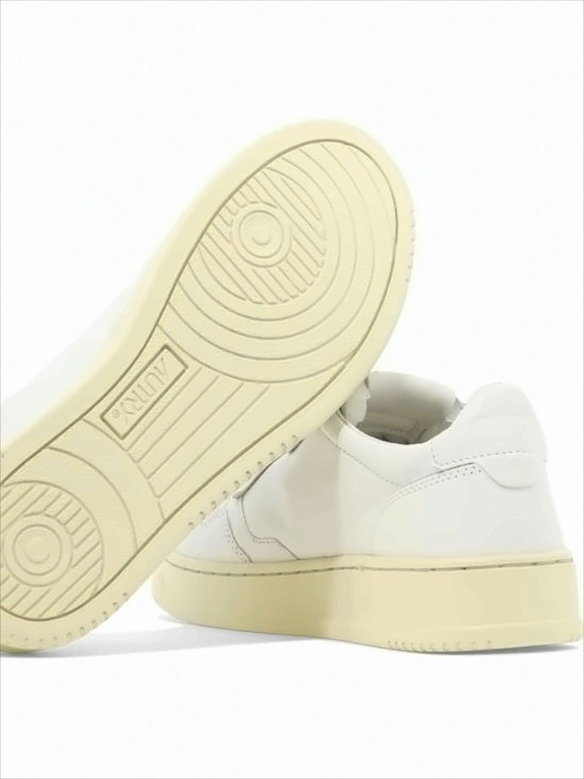 Autry Smooth Goat Leather Low-Top Sneakers