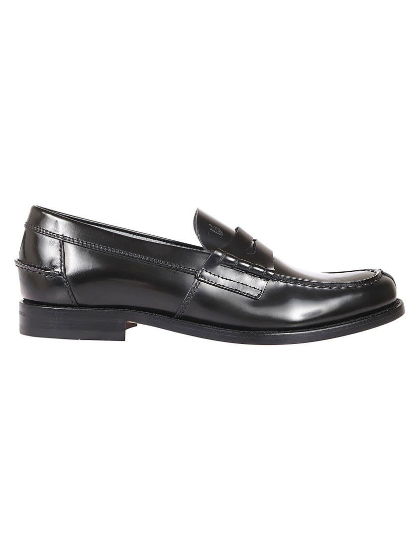 Tod's Polished Leather Moccasin With Subtle Stitched Detailing