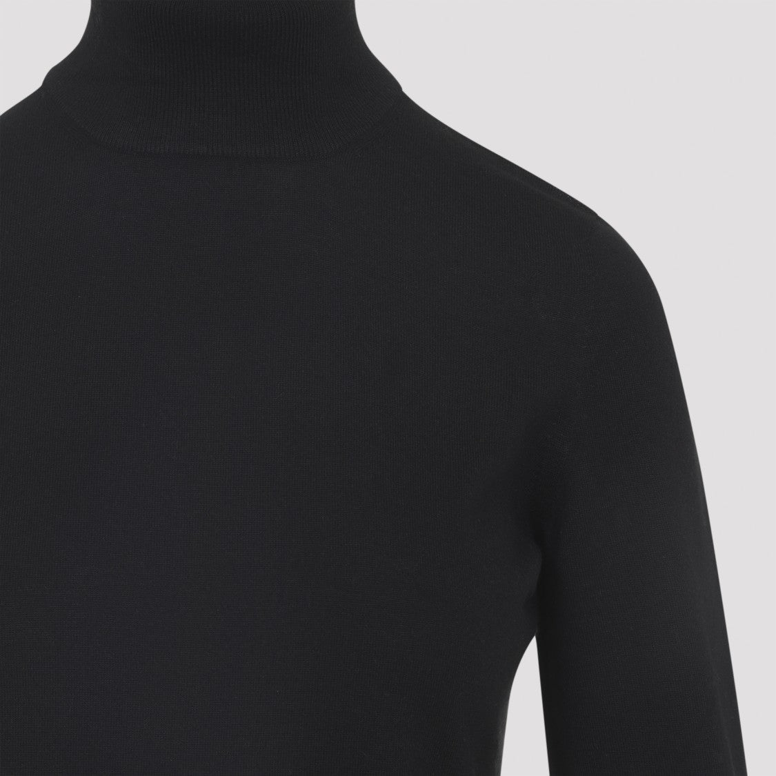 Max Mara High Turtleneck Cashmere Sweater With Fitted Silhouette
