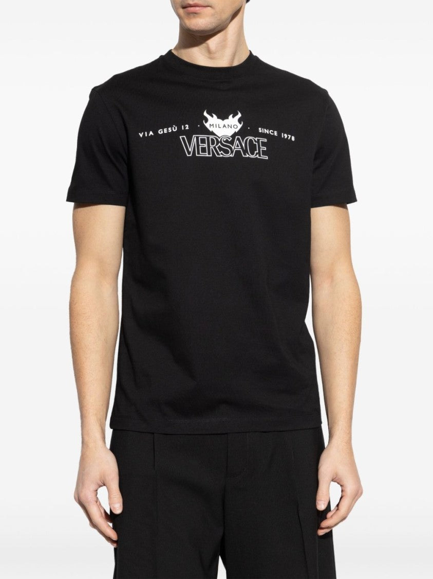 Versace Bold Graphic Print Versace T-Shirt
